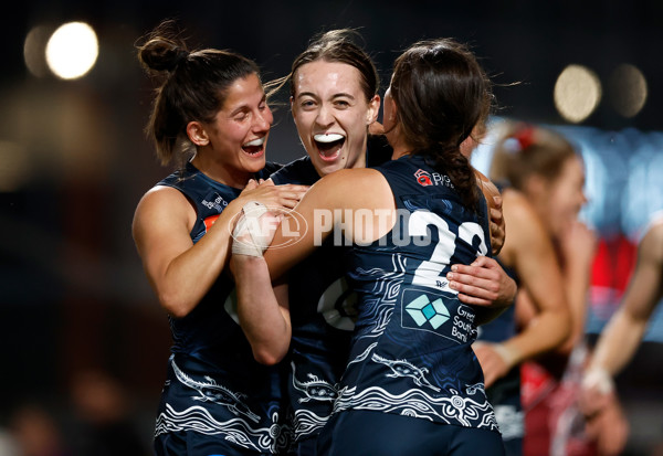 AFLW 2024 Round 10 - Carlton v Essendon - A-55572472