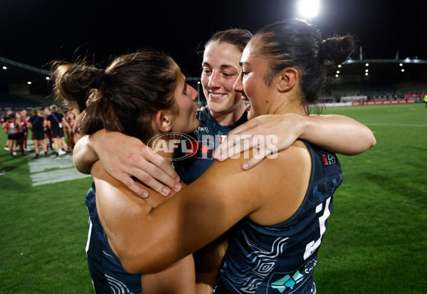 AFLW 2024 Round 10 - Carlton v Essendon - A-55572511