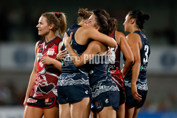 AFLW 2024 Round 10 - Carlton v Essendon - A-55574062