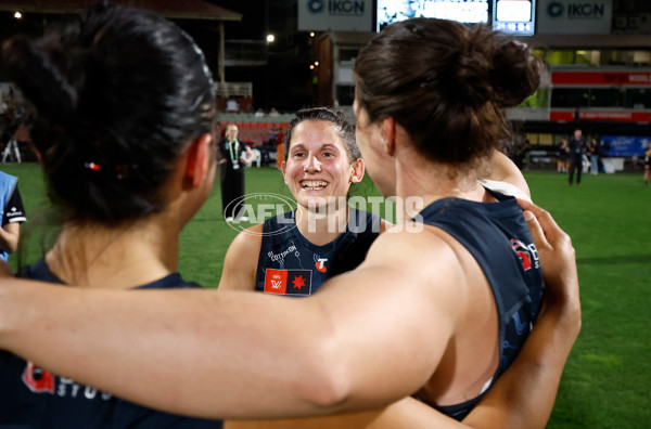 AFLW 2024 Round 10 - Carlton v Essendon - A-55574075