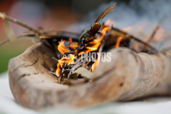 AFLW 2024 Round 10 - North Melbourne v Gold Coast - A-55574107