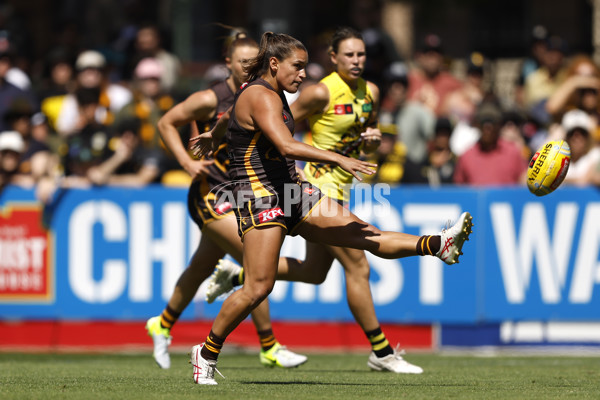 AFLW 2024 Round 10 - Richmond v Hawthorn - A-55581159