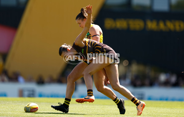 AFLW 2024 Round 10 - Richmond v Hawthorn - A-55581163