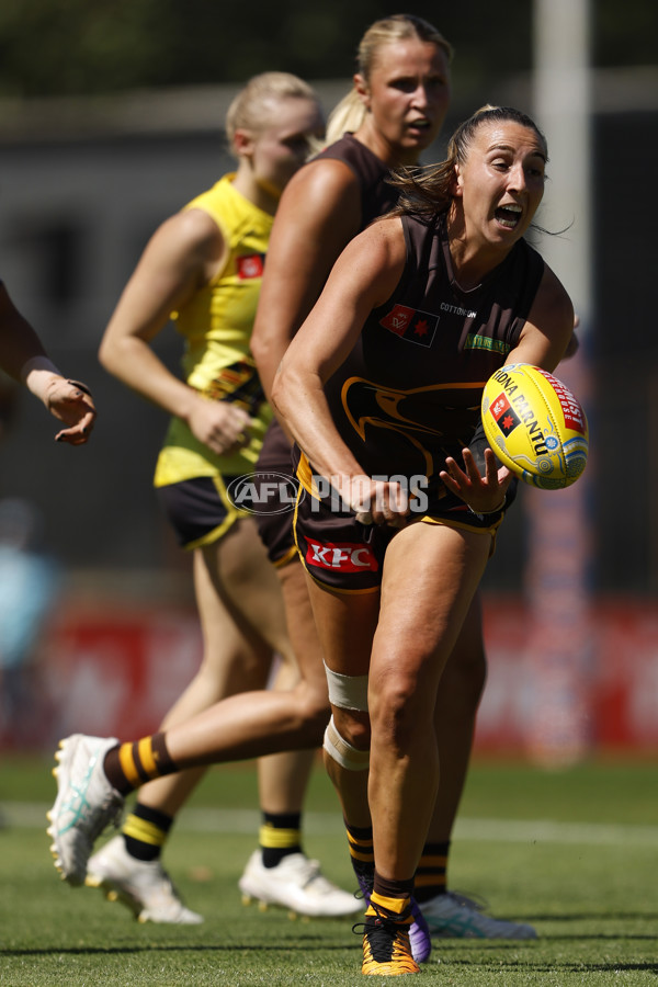 AFLW 2024 Round 10 - Richmond v Hawthorn - A-55582737