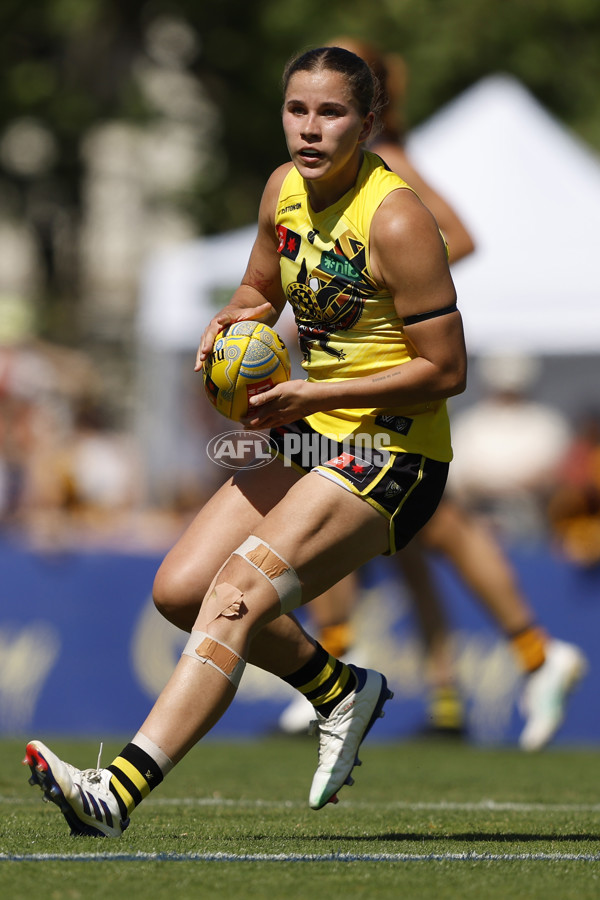 AFLW 2024 Round 10 - Richmond v Hawthorn - A-55583799