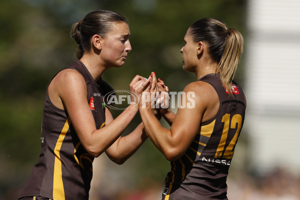 AFLW 2024 Round 10 - Richmond v Hawthorn - A-55585644