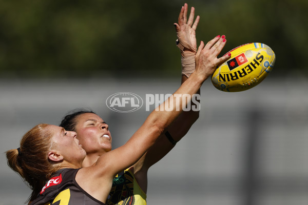 AFLW 2024 Round 10 - Richmond v Hawthorn - A-55586214