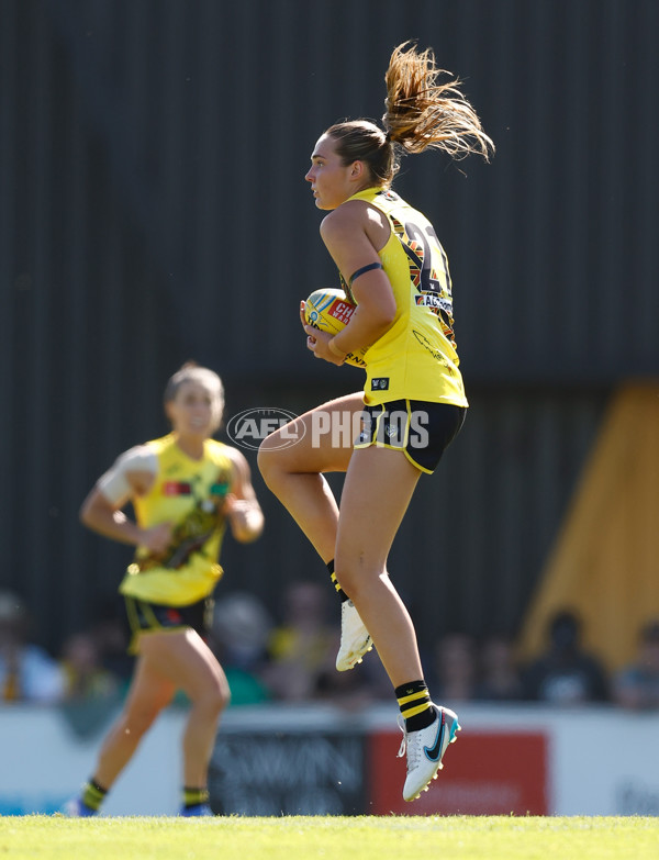 AFLW 2024 Round 10 - Richmond v Hawthorn - A-55586230