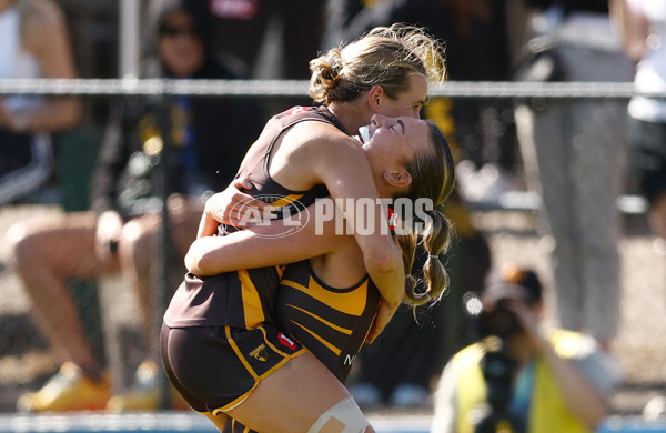 AFLW 2024 Round 10 - Richmond v Hawthorn - A-55588260