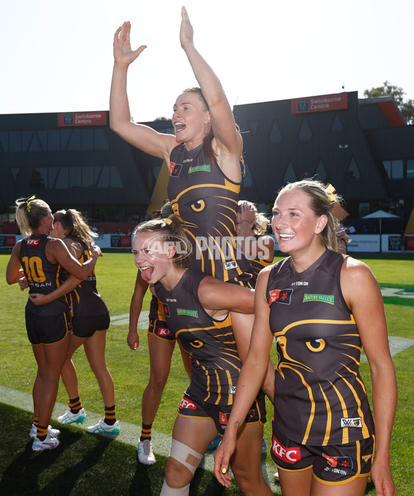 AFLW 2024 Round 10 - Richmond v Hawthorn - A-55588638