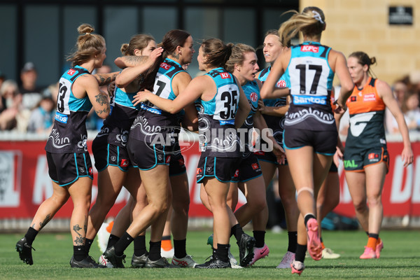 AFLW 2024 Round 10 - Yartapuulti v GWS - A-55591226