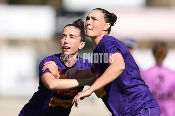 AFLW 2024 Round 10 - Walyalup v Western Bulldogs - A-55593150