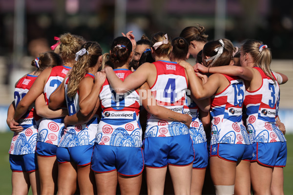 AFLW 2024 Round 10 - Walyalup v Western Bulldogs - A-55593163