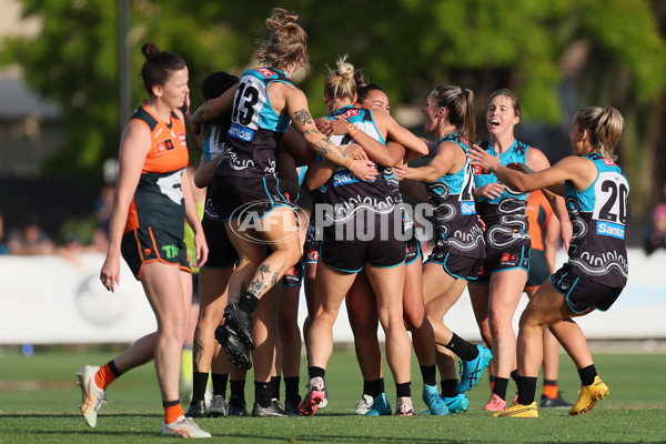 AFLW 2024 Round 10 - Yartapuulti v GWS - A-55593959