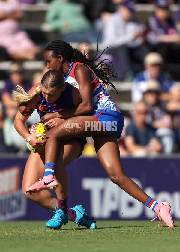 AFLW 2024 Round 10 - Walyalup v Western Bulldogs - A-55593961