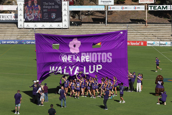 AFLW 2024 Round 10 - Walyalup v Western Bulldogs - A-55594008