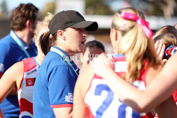 AFLW 2024 Round 10 - Walyalup v Western Bulldogs - A-55594012