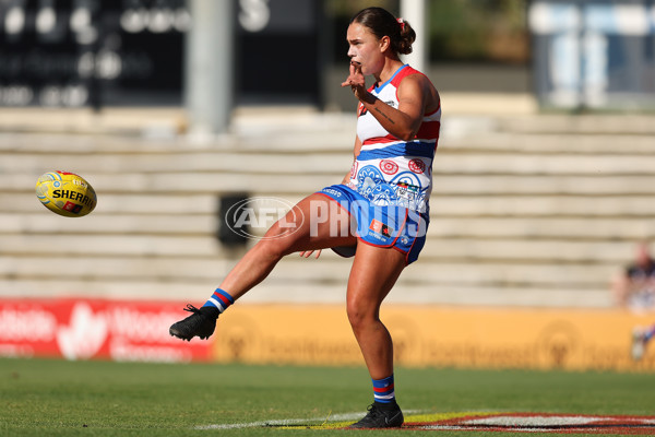 AFLW 2024 Round 10 - Walyalup v Western Bulldogs - A-55595966