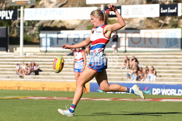 AFLW 2024 Round 10 - Walyalup v Western Bulldogs - A-55595993