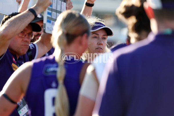 AFLW 2024 Round 10 - Walyalup v Western Bulldogs - A-55596602