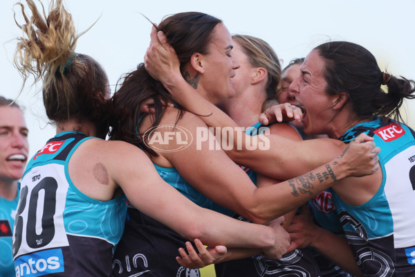 AFLW 2024 Round 10 - Yartapuulti v GWS - A-55598379