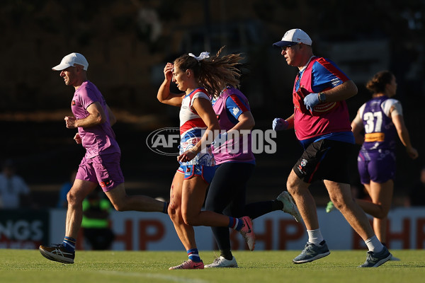 AFLW 2024 Round 10 - Walyalup v Western Bulldogs - A-55598392