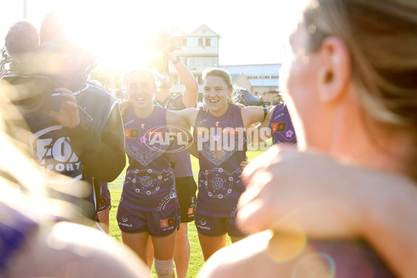 AFLW 2024 Round 10 - Walyalup v Western Bulldogs - A-55598413