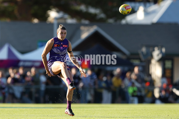 AFLW 2024 Round 10 - Walyalup v Western Bulldogs - A-55598463