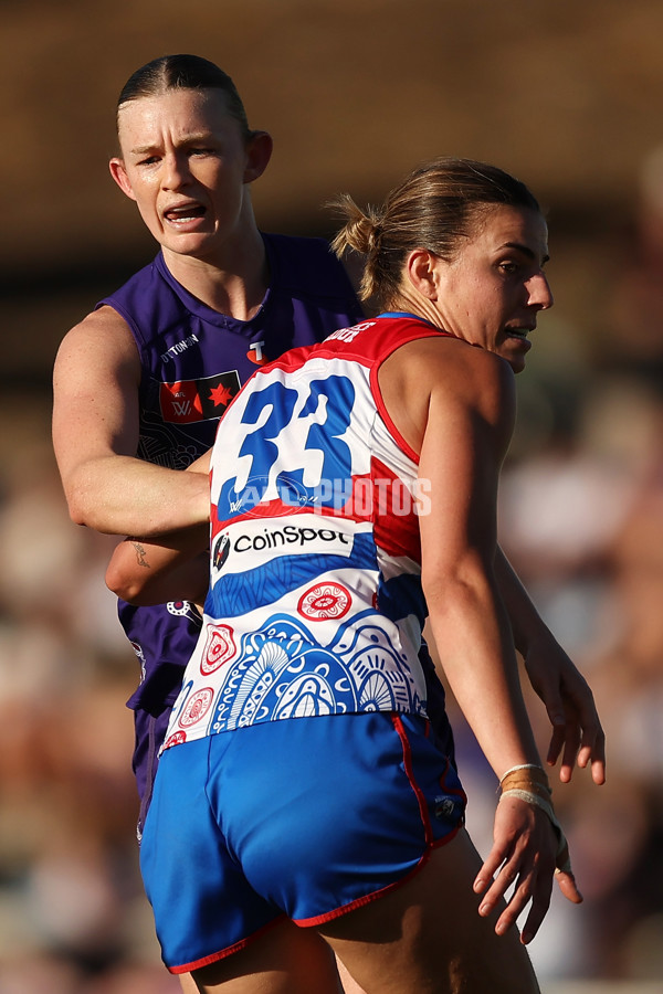 AFLW 2024 Round 10 - Walyalup v Western Bulldogs - A-55599717