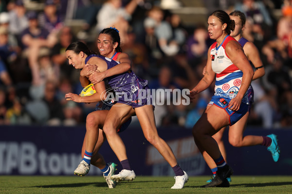 AFLW 2024 Round 10 - Walyalup v Western Bulldogs - A-55600719