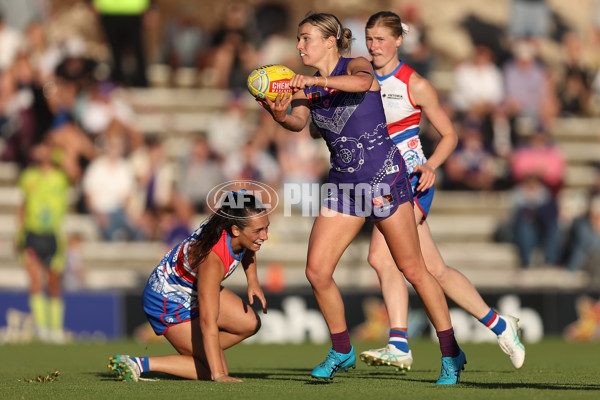 AFLW 2024 Round 10 - Walyalup v Western Bulldogs - A-55600729