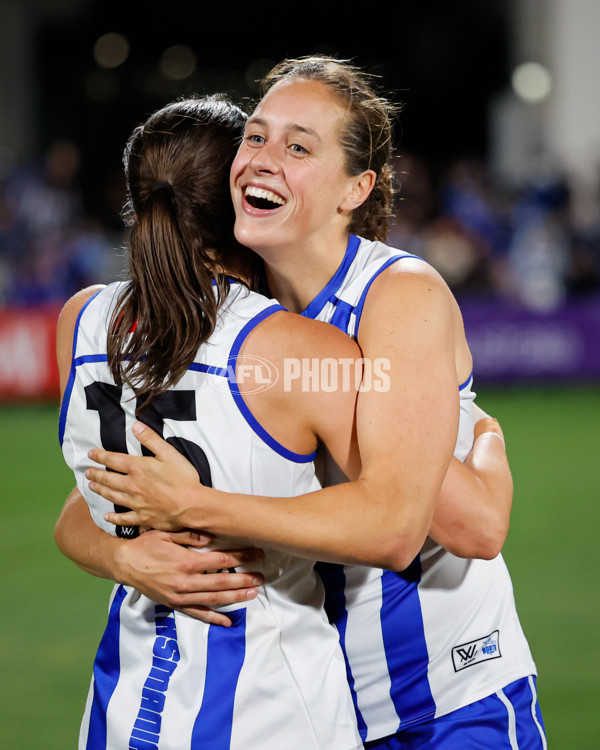 AFLW 2024 First Qualifying Final - North Melbourne v Adelaide - A-55652802