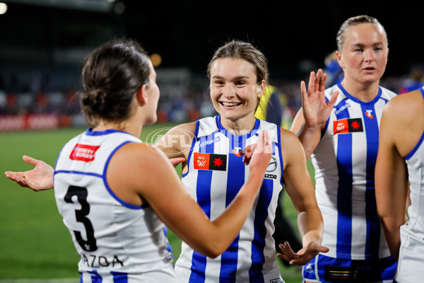 AFLW 2024 First Qualifying Final - North Melbourne v Adelaide - A-55652803