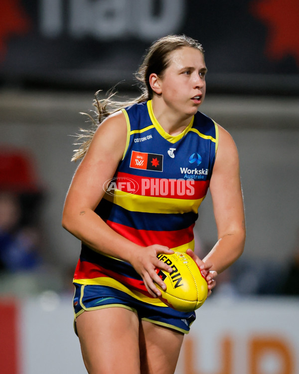 AFLW 2024 First Qualifying Final - North Melbourne v Adelaide - A-55653947