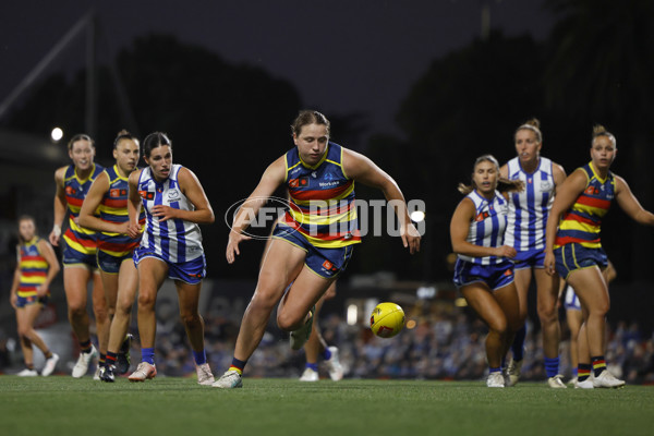 AFLW 2024 First Qualifying Final - North Melbourne v Adelaide - A-55653999