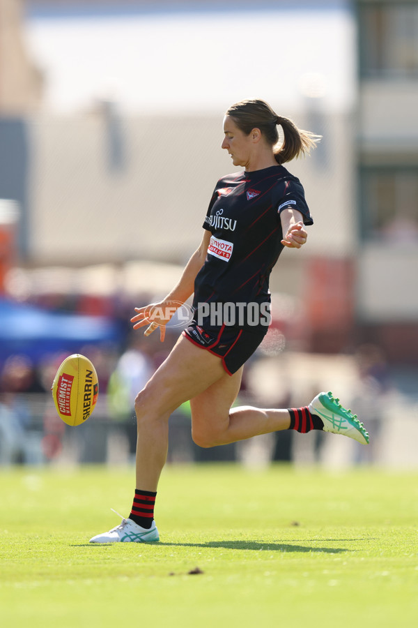 AFLW 2024 First Elimination Final - Fremantle v Essendon - A-55655020