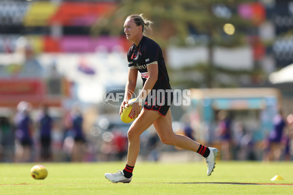 AFLW 2024 First Elimination Final - Fremantle v Essendon - A-55655026