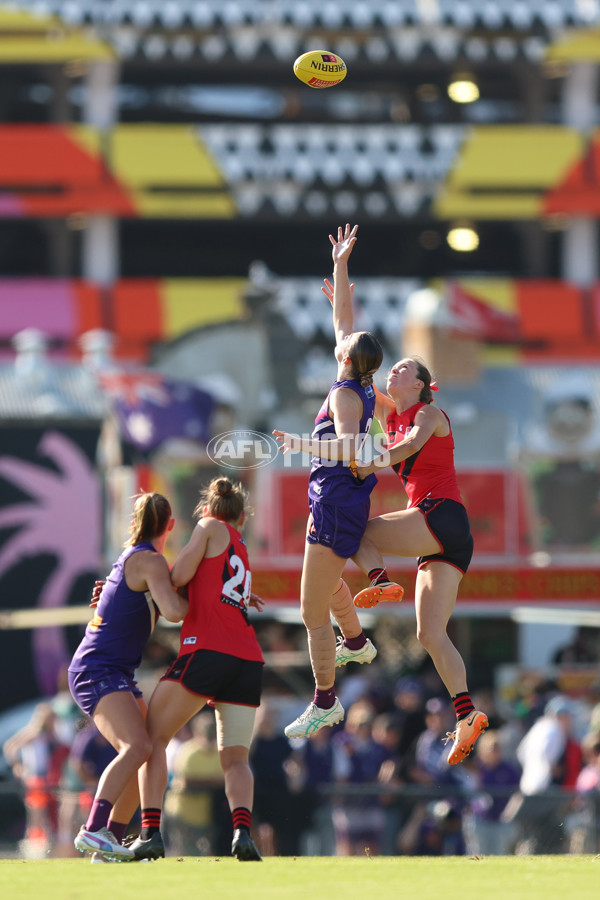 AFLW 2024 First Elimination Final - Fremantle v Essendon - A-55657284