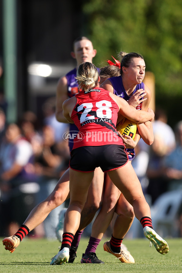 AFLW 2024 First Elimination Final - Fremantle v Essendon - A-55657292