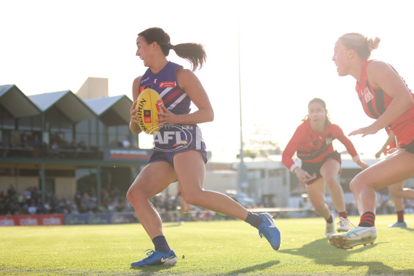 AFLW 2024 First Elimination Final - Fremantle v Essendon - A-55657310