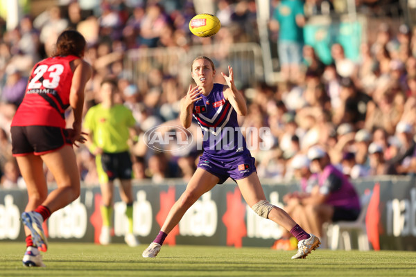 AFLW 2024 First Elimination Final - Fremantle v Essendon - A-55657325