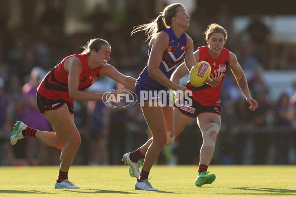 AFLW 2024 First Elimination Final - Fremantle v Essendon - A-55657327