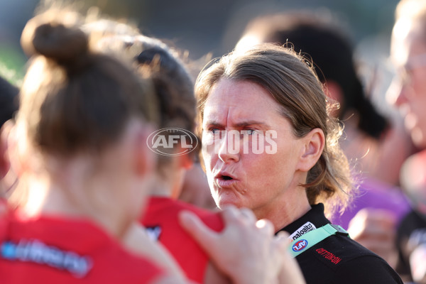 AFLW 2024 First Elimination Final - Fremantle v Essendon - A-55657361