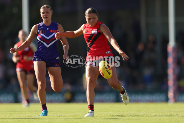 AFLW 2024 First Elimination Final - Fremantle v Essendon - A-55657502