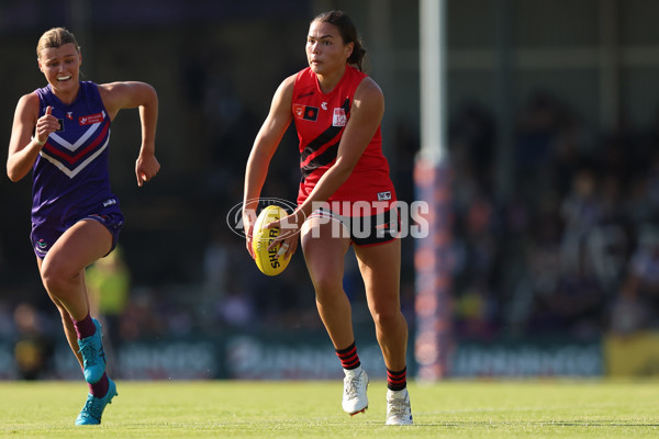 AFLW 2024 First Elimination Final - Fremantle v Essendon - A-55657503