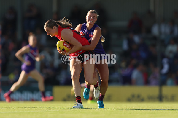 AFLW 2024 First Elimination Final - Fremantle v Essendon - A-55660012