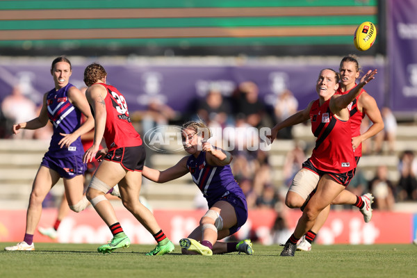 AFLW 2024 First Elimination Final - Fremantle v Essendon - A-55661222