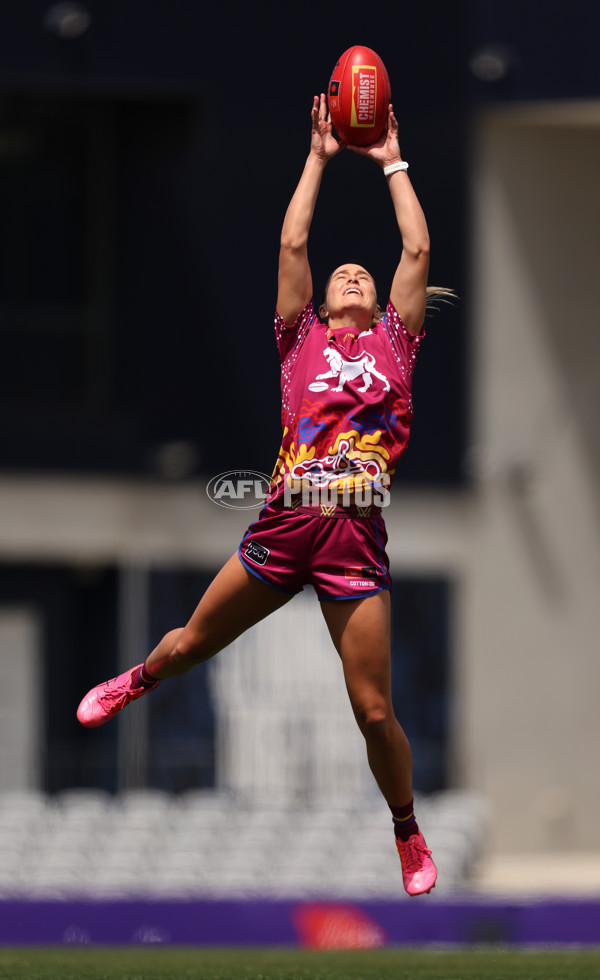 AFLW 2024 Second Qualifying Final - Hawthorn v Brisbane - A-55661273