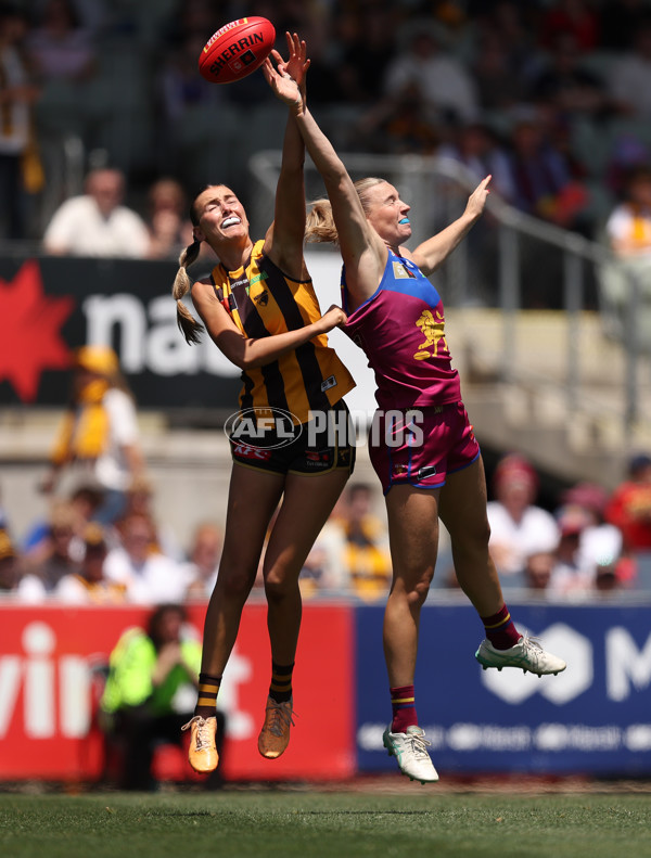 AFLW 2024 Second Qualifying Final - Hawthorn v Brisbane - A-55662843