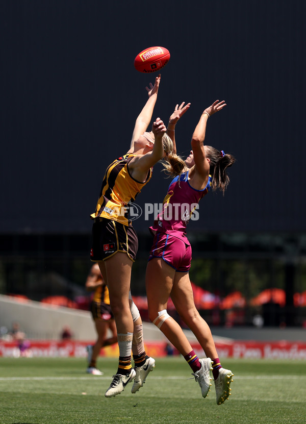 AFLW 2024 Second Qualifying Final - Hawthorn v Brisbane - A-55662877